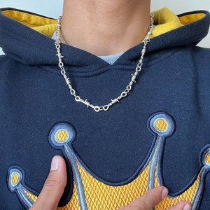 Y2K 2000s vintage retro style barbwire thorn emo chain necklace